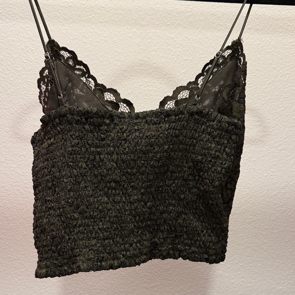 Express Dark Green Lace Crop Top - Picture 4 of 4
